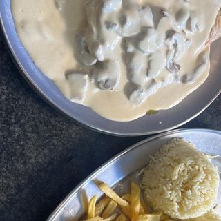 Bifinhos de Peru com Natas e Cogumelos