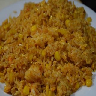 Arroz Con Salsa De Curry Hindú