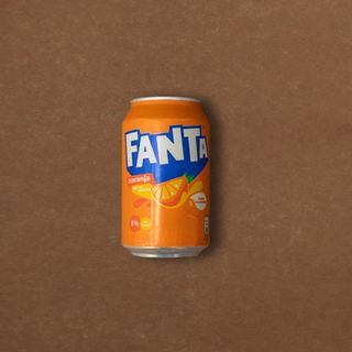 Fanta Naranja lata 330ml.