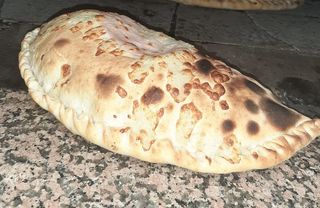 calzone con prosciutto cotto