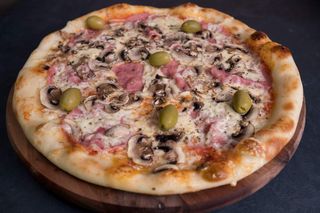 Capricciosa-pizza