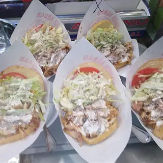 Kebab Doble Con Queso De Pollo
