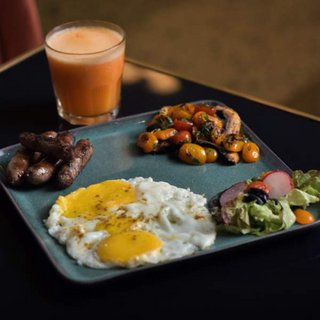 Déjeuner   Le British   