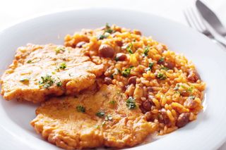 Pataniscas de Bacalhau c/ Arroz de Feijão Vermelho