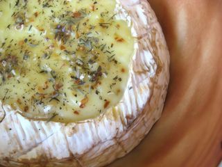 Pieczony camembert