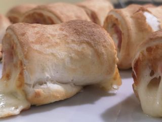 Pizzabułki ser, kurczak, szpinak