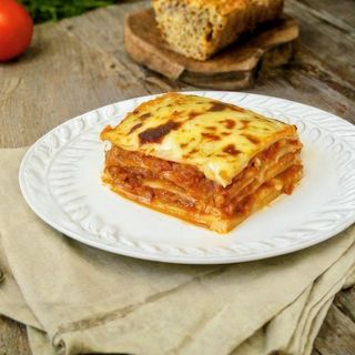 Lasaña De Carne A La Boloñesa