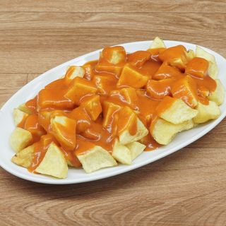 Bravas