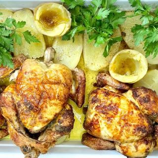 Menú Pollo l'ast para 4 personas
