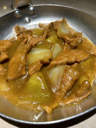 155. Pollo al curry