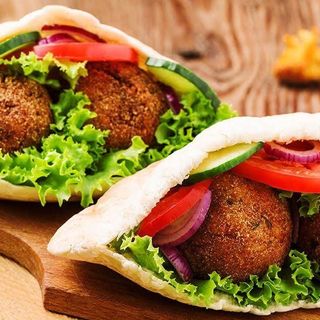 Pan pita falafel