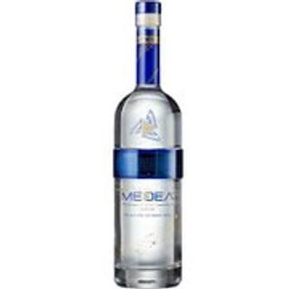 Medea Vodka 750 Ml