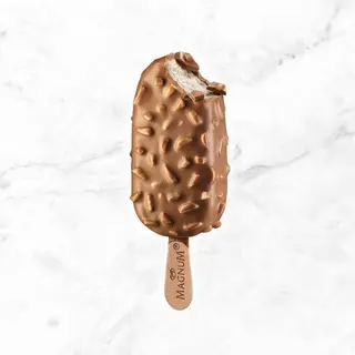 Magnum® - almond