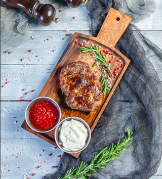 ''Steak'' din ceafa de porc