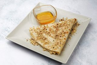 Palačinka sa medom i orasima