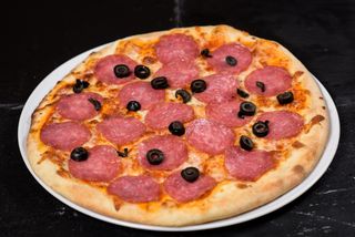 Pizza Salami small Ø24cm