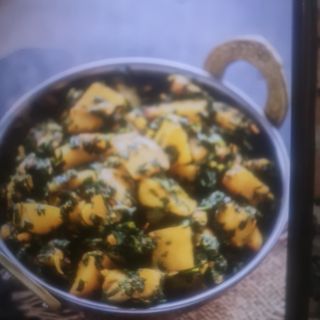 AALOO PALAK