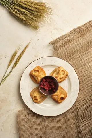 Манты жаренные (4 шт.) (200 г)