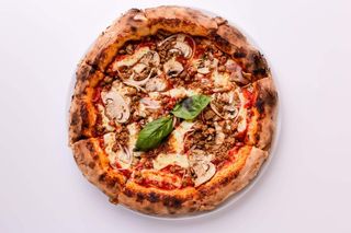 Pizza Bolognaise