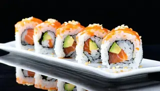 Uramaki sake 4 pezzi