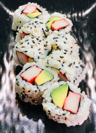 34 Uramaki California piccante - 8 pezzi