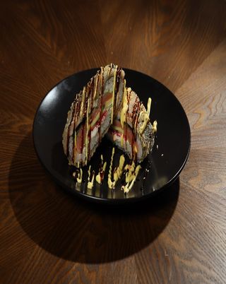 SUSHI BURGER CU SOMON