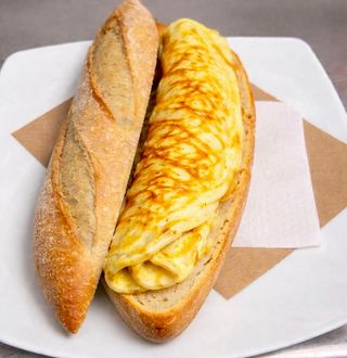 Bocadillo De Tortilla Francesa