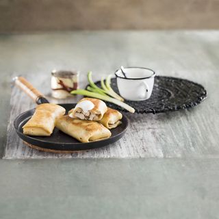 Млинці  з куркою (2шт)