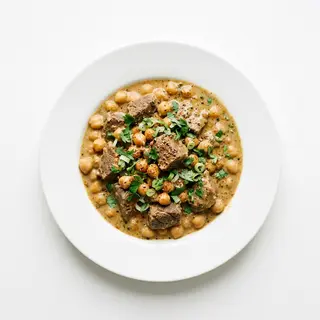 Ternera Con Garbanzos
