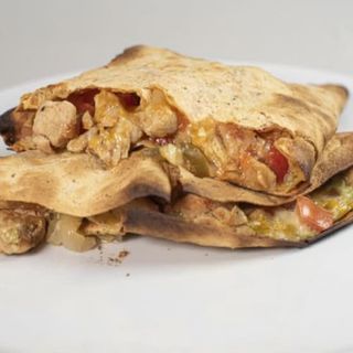 QUESADILLA DE POLLO