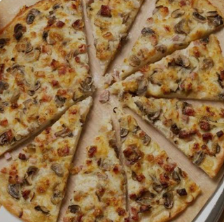 Pizza Boloñesa (30 Cm.)