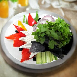 Свежая кавказская закуска