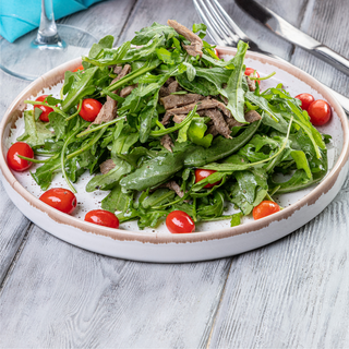 Салат Руккола с телятиной
