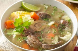 Sopa de Costilla de Res