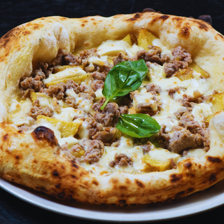 Patate al forno e salsiccia