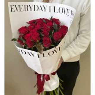 წითელი ვარდები (15ცალი)