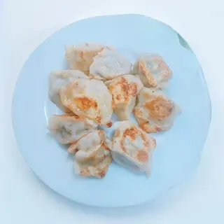 118 Ravioli di maiale con cipolla - 8 pezzi肉饺