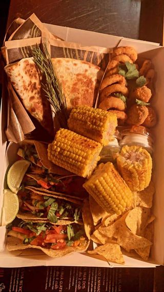 Fiesta para quatro (4osoby)