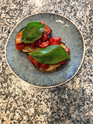 Bruschetta Pomodorini E Aglio