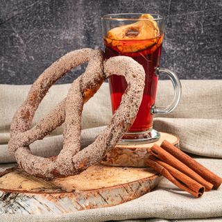 Herbata rozgrzewająca + precel