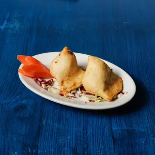 Vegetable samosa