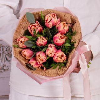 Buchet cu 11 lalele roz duble