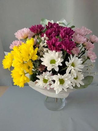 Ramo  margaritas color variado