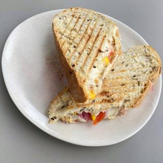 Сендвіч з тунцем