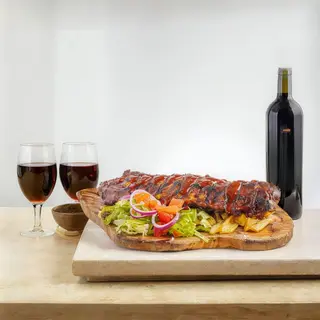 Costillas BBQ full rack +  patatas fritas + Cabernet Sauvignon