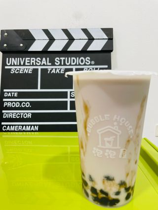 Té Con Leche De Taro  (Mediano)