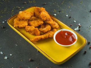 Куриные наггетсы