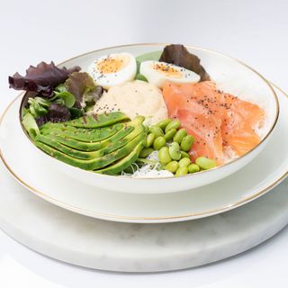 Poke Bowl de Sálmón