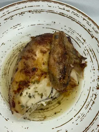Cuarto De Pollo Asado