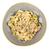 Феттучіні з куркою, грибами та шинкою (250г)